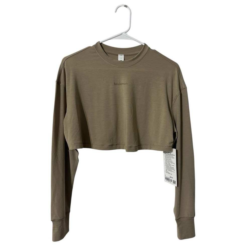 Lululemon cropped long sleeve tee